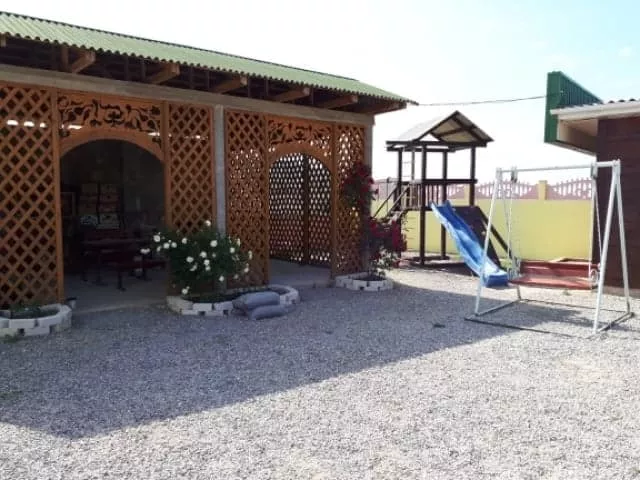 . Гостевой дом Iron Lion. Крым - частный сектор