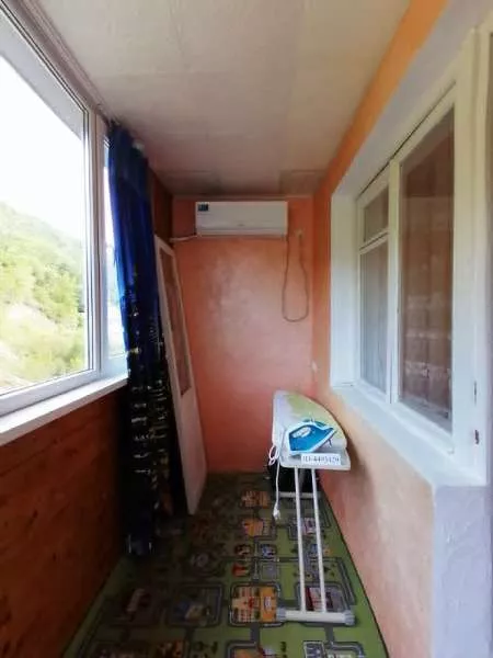 . Квартира в многоквартирном доме 3 комнатная Центральная 3. Небуг