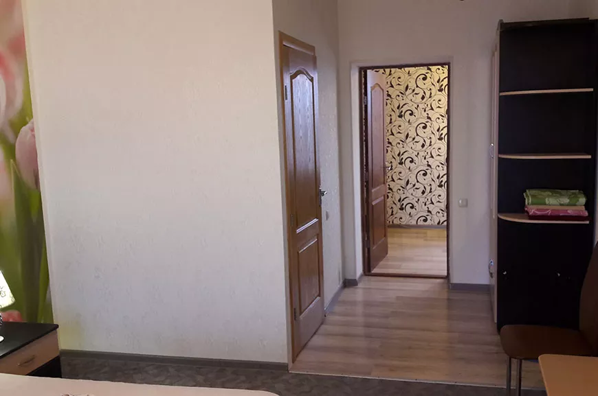 2-комнатная комфортная. Гостевой дом «Медовый месяц». Саки