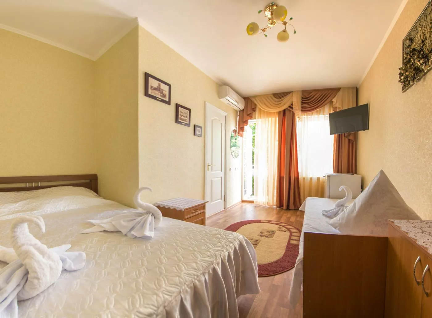 . Гостиница "Водолейчик". Алушта