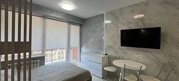 Квартира в многоквартирном доме Студия с панорамными окнами на первой береговой линии