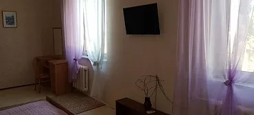 Гостевой дом «Красный дом» Гостевой дом «Красный дом»