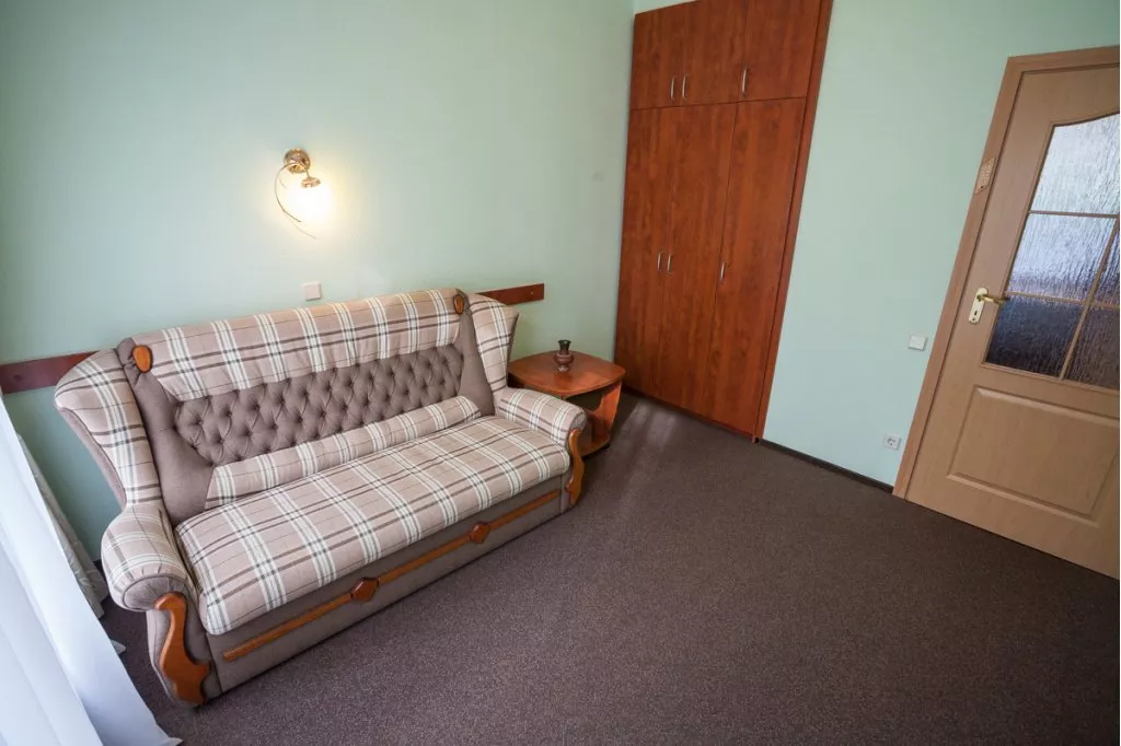 2-х комнатный люкс с кухней коттедж №4. Парк-отель "Родос". Кореиз