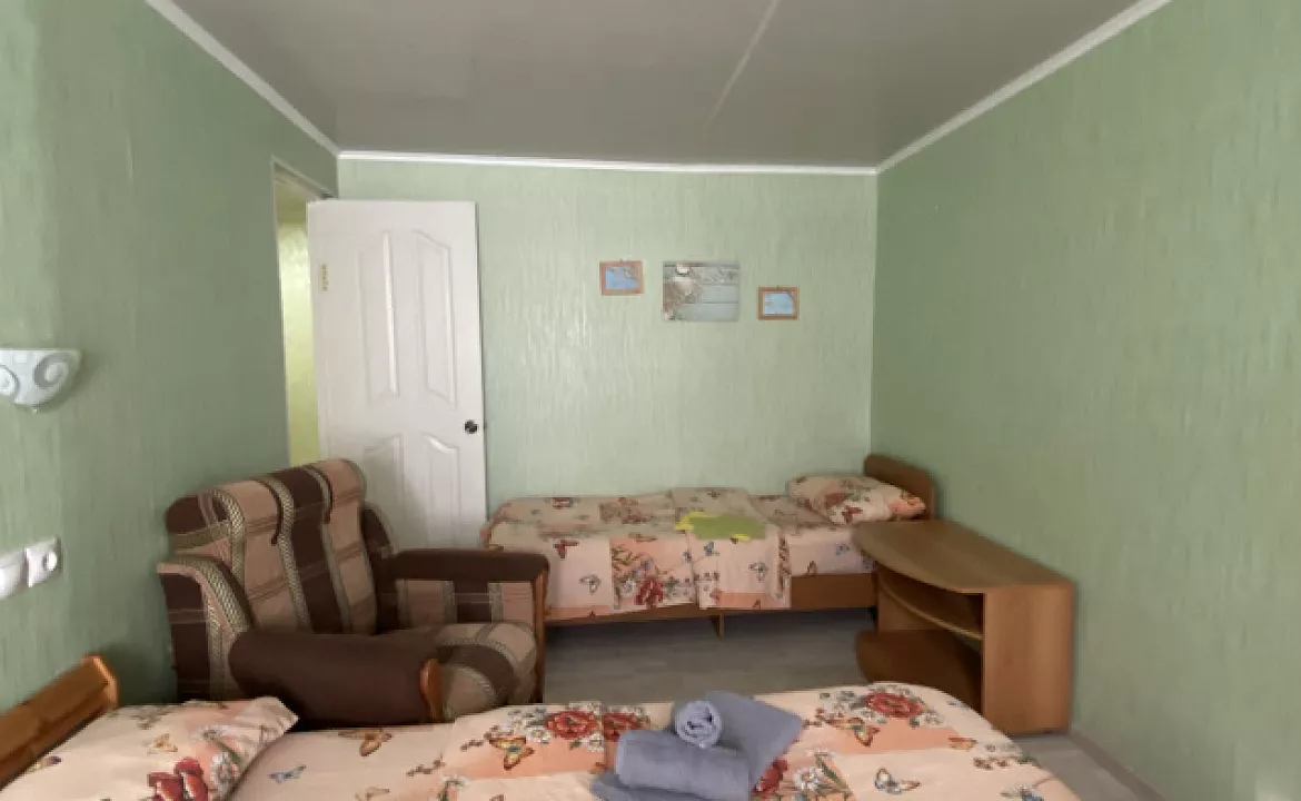 Трехместный. Гостевой дом "Инжир". Новомихайловский Трехместный. Гостевой дом "Инжир". Новомихайловский