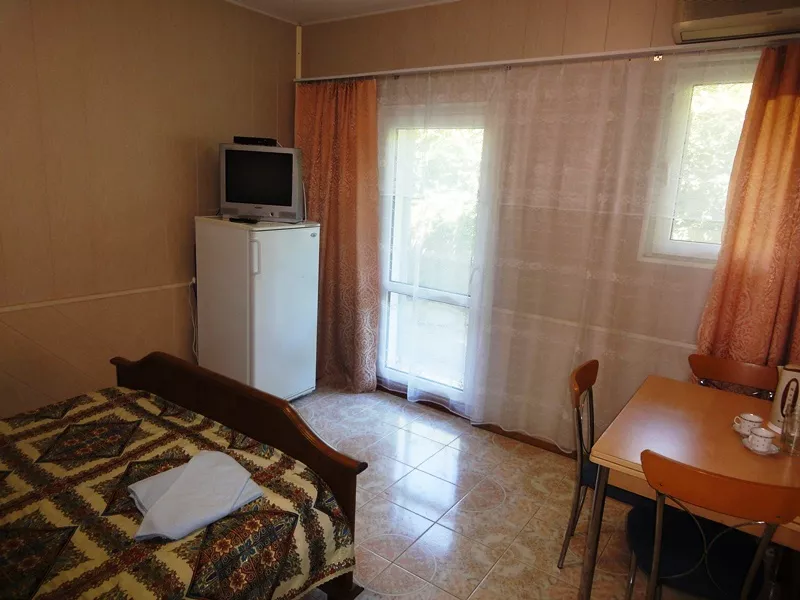 . Эллинг "Южный бриз" . Лоо