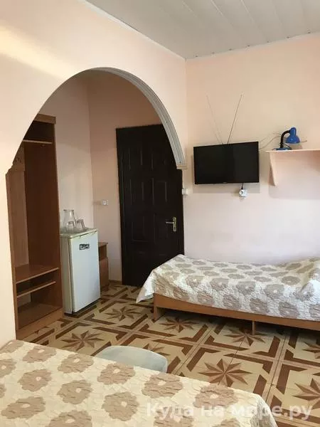 Четырехместный с удобствами. Гостевой дом Балатон. Лазаревское