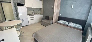 Квартира в многоквартирном доме Студия с панорамными окнами на первой береговой линии