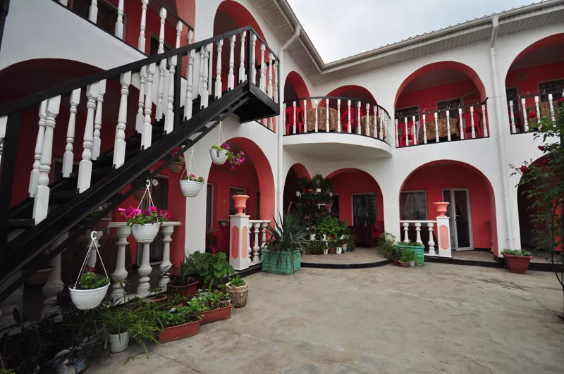 . Гостиница "Морской бриз". Симферополь