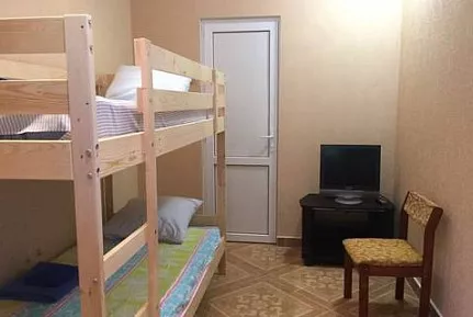 Номер бюджетного типа с отдельной ванной. Гостевой дом "Тихая Гавань". Лазаревское