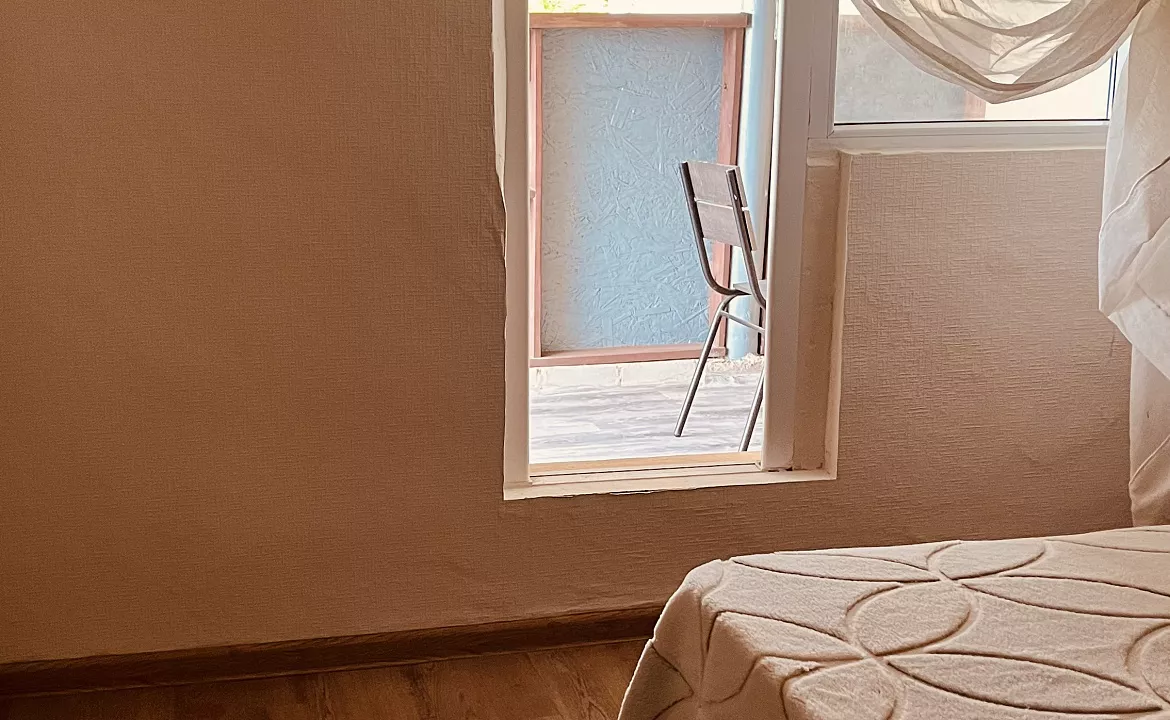 6 местные апартаменты. Частный сектор "Радонежъ". Гудаута