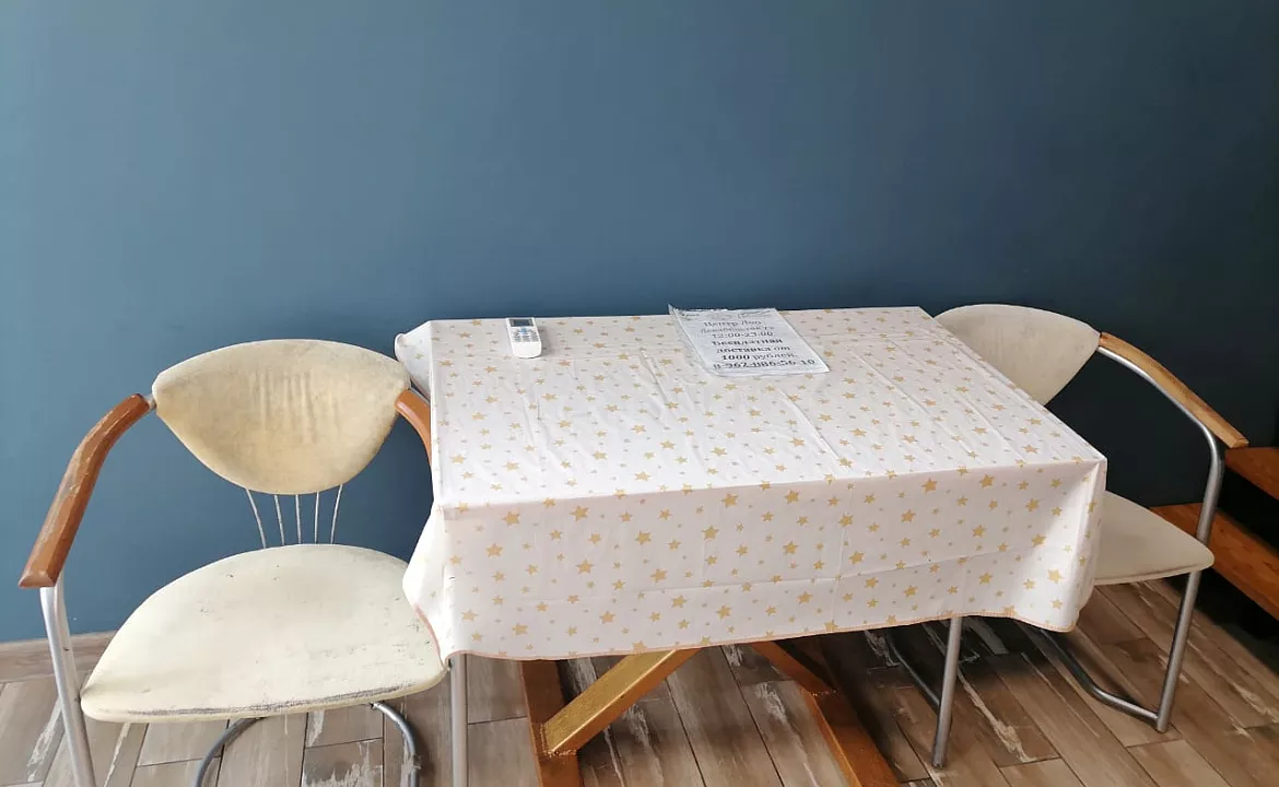 Семейные апартаменты. Гостевой дом Четыре сезона. Лоо