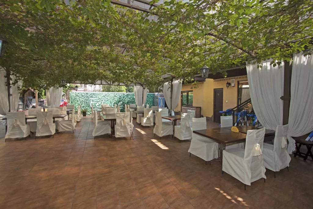 . Отель "Феличи". Витязево . Отель "Феличи". Витязево