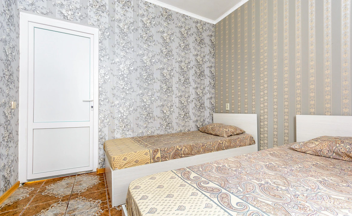 Двухместный стандарт. Гостевой дом УЮТ на ул. Новороссийское шоссе 1/7. Джубга