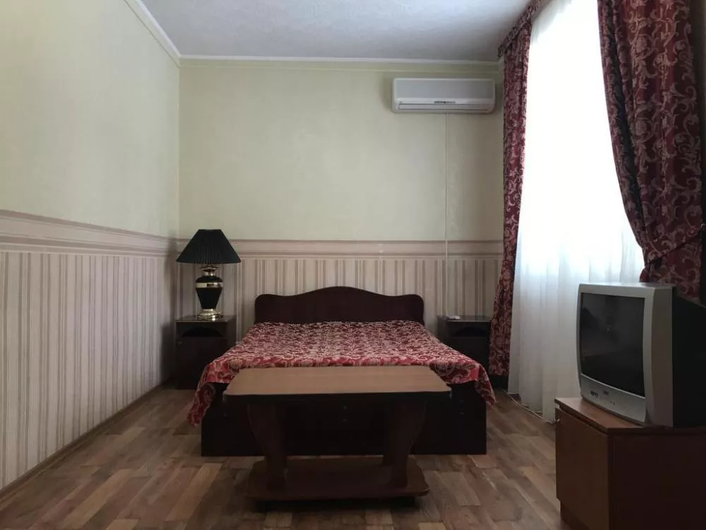 . Гостиница "Мир" - Анапа. Анапа