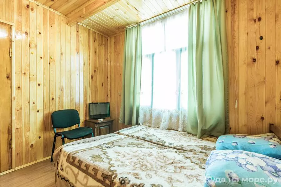 2-х местный Эконом. Гостевой дом "Рамзес". Адлер 2-х местный Эконом. Гостевой дом "Рамзес". Адлер