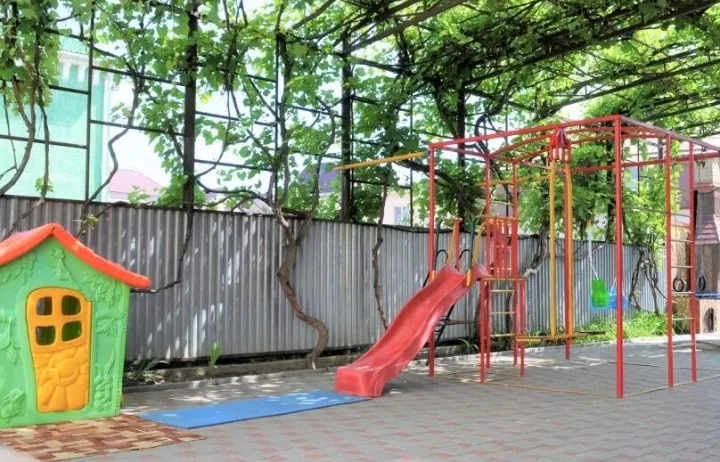 . Гостевой дом У Георгия . Витязево