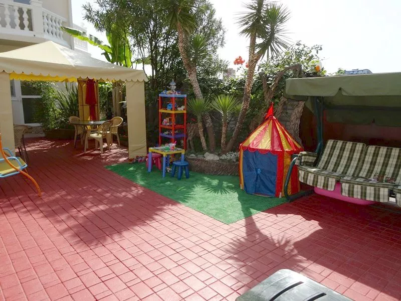 . Отель "Нарния". Адлер