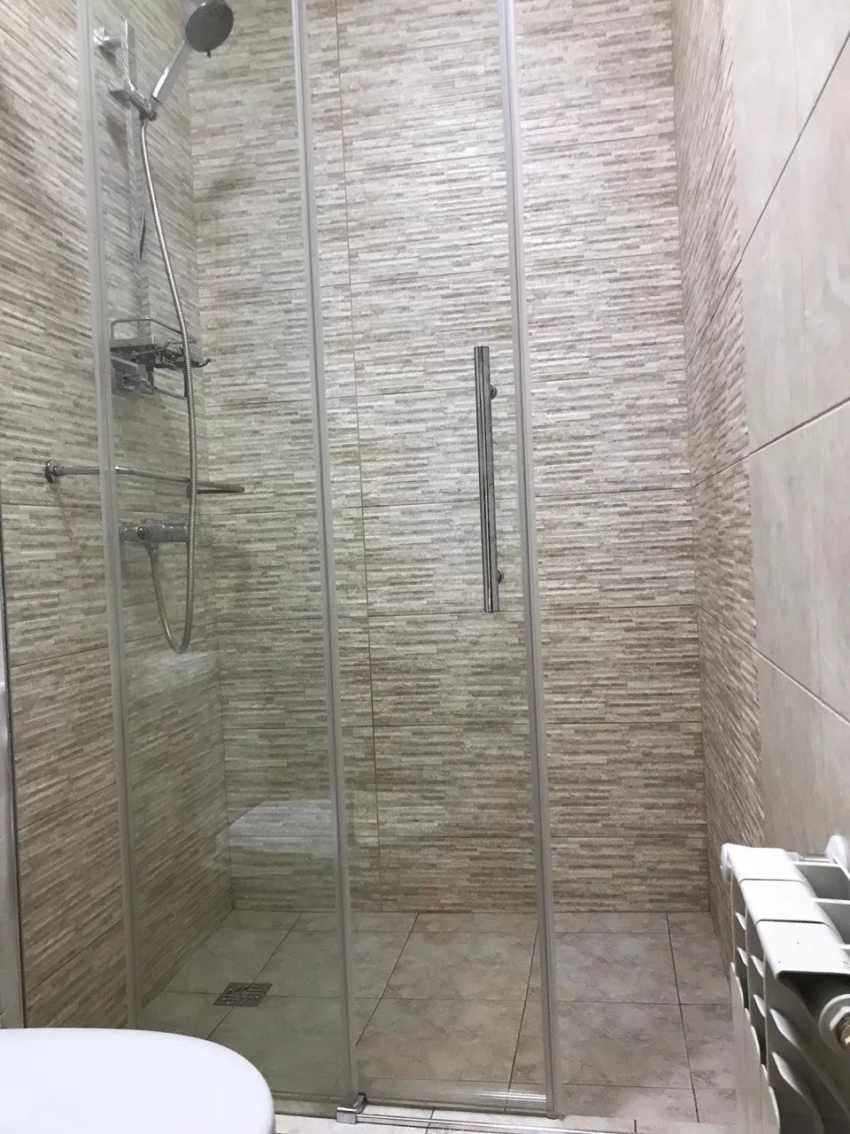 . Квартира в многоквартирном доме Апартаменты "Кедр". Ялта . Квартира в многоквартирном доме Апартаменты "Кедр". Ялта