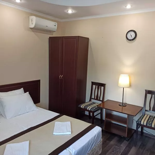 . Апарт-отель "Афалина"     . Ольгинка