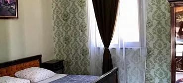 Гостевой дом с собственной столовой  Гостевой дом с собственной столовой