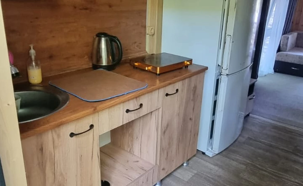 Домик 3х местный. База отдыха  Чайка 1 . Бухта Инал Домик 3х местный. База отдыха  Чайка 1 . Бухта Инал