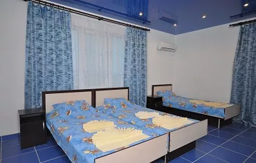 2-КОМНАТНЫЙ (3+3 МЕСТНЫЙ) НОМЕР С ОТДЕЛЬНЫМИ ВХОДАМИ. Мини-отель "Квитка". Саки