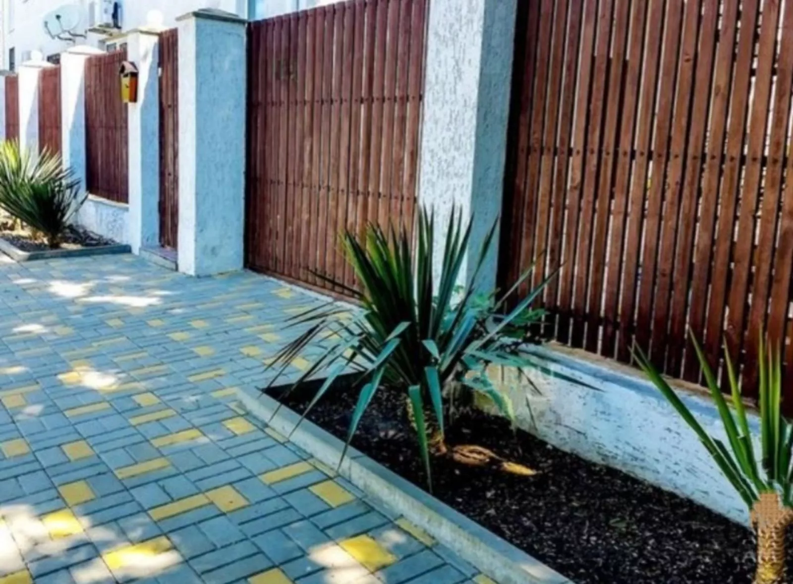 . Гостевой дом Среди пицундских сосен. Геленджик