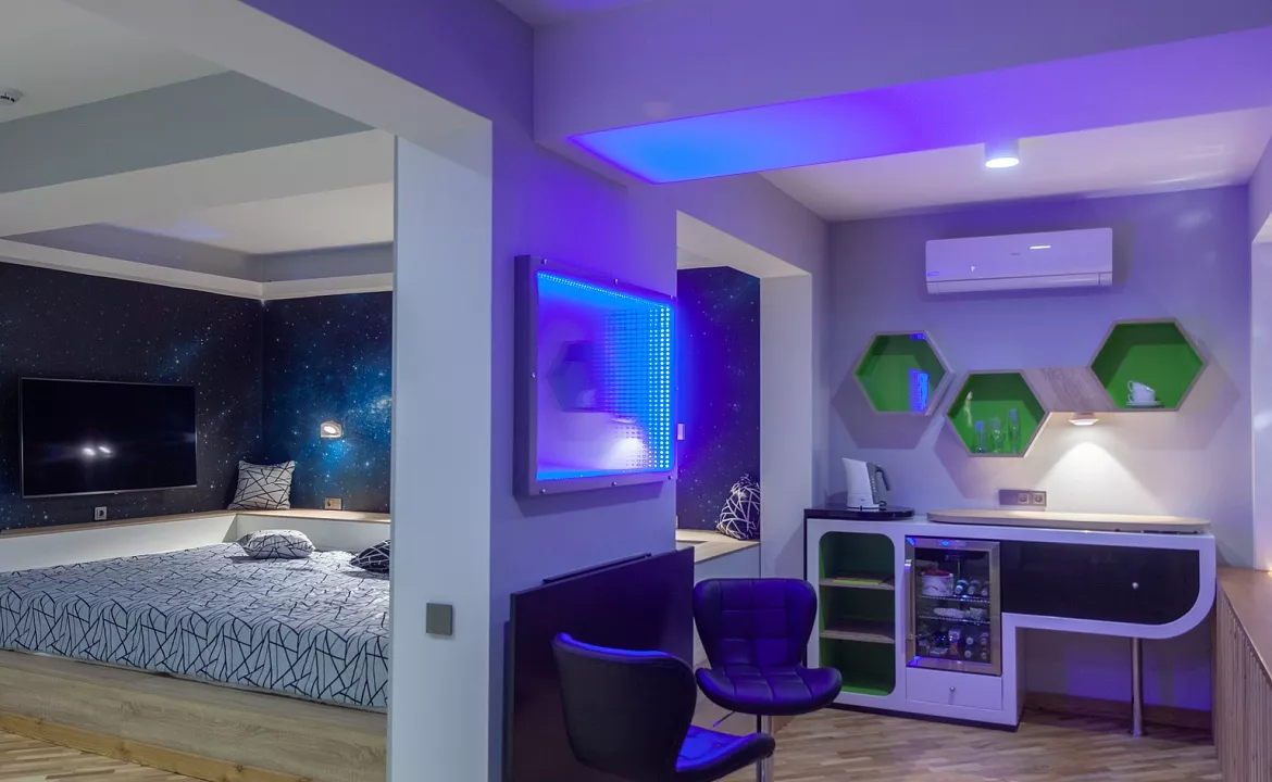 КОСМОС. Отель Эко-отель "Дискавери". Курорты Ялты