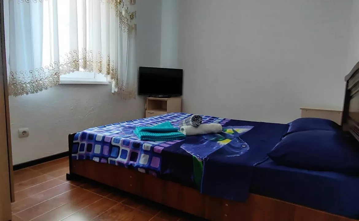 Стандарт . Эллинг Кипарис . Лоо