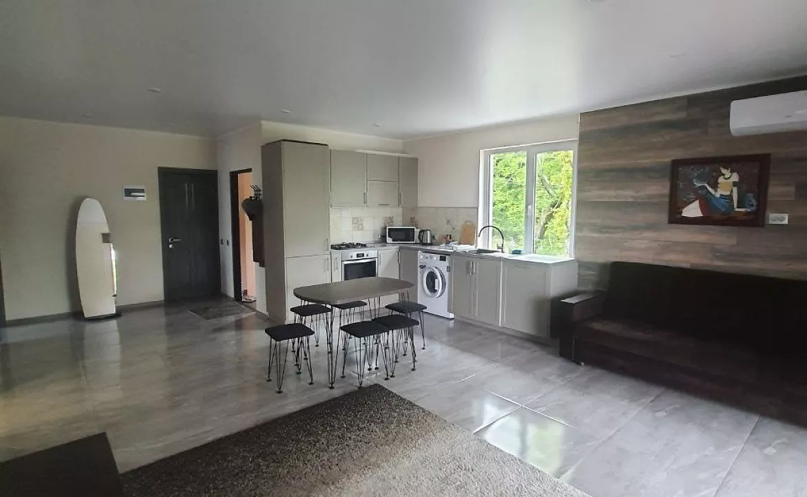 3 Этаж. Апартаменты у Византийского Храма. Лоо