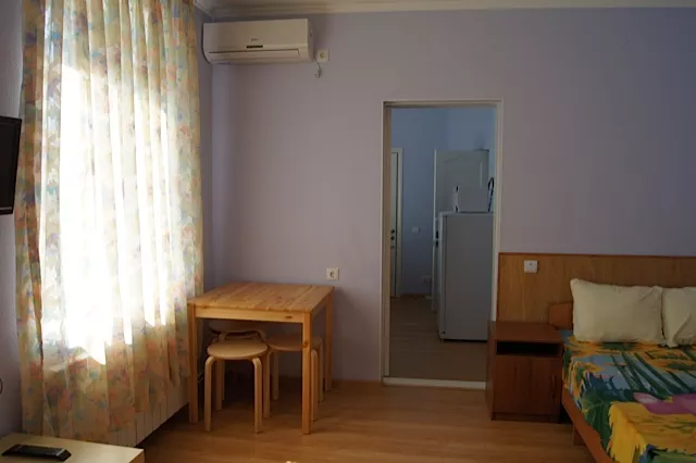 Люкс. Гостевой дом «У Маши и Медведя». Ейск