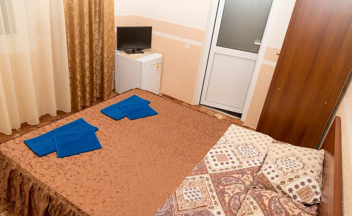 Одноместный номер класса стандарт со всеми удобствами. Гостевой дом "Ника" - Анапа. Анапа Одноместный номер класса стандарт со всеми удобствами. Гостевой дом "Ника" - Анапа. Анапа