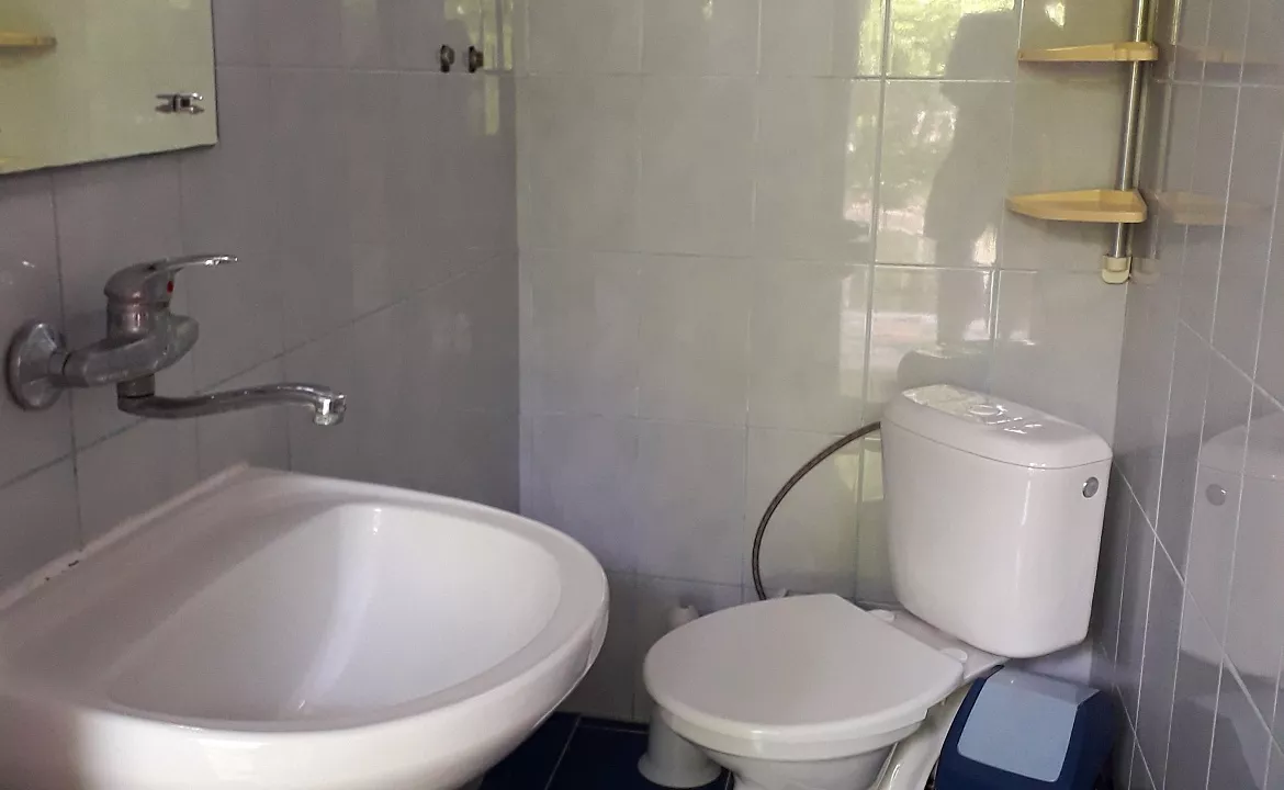 3х местный бюджетный, до 5ти лет бесплатно. Гостевой дом МОРЕ с бассейном и баней. Джубга