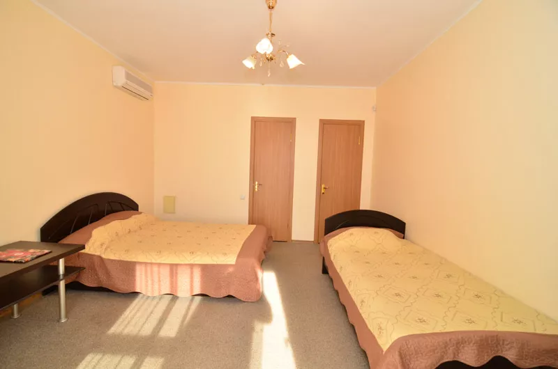 3-местный 1-комнатный номер. Гостевой дом "Альяна". Судак