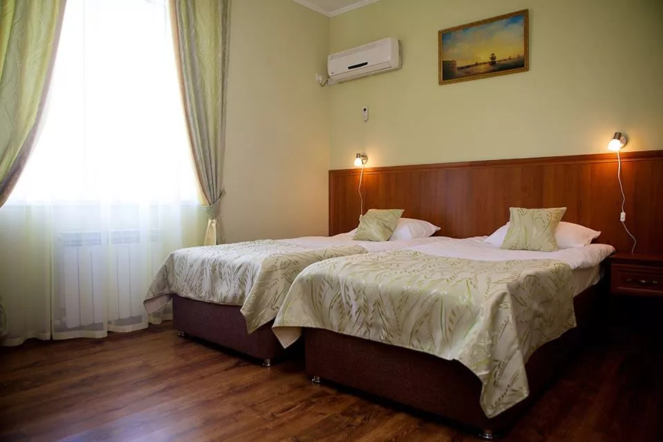 . Мини-отель "Бриг". Темрюк