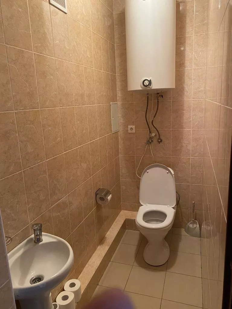 . Квартира в многоквартирном доме Басария 73. Сухум