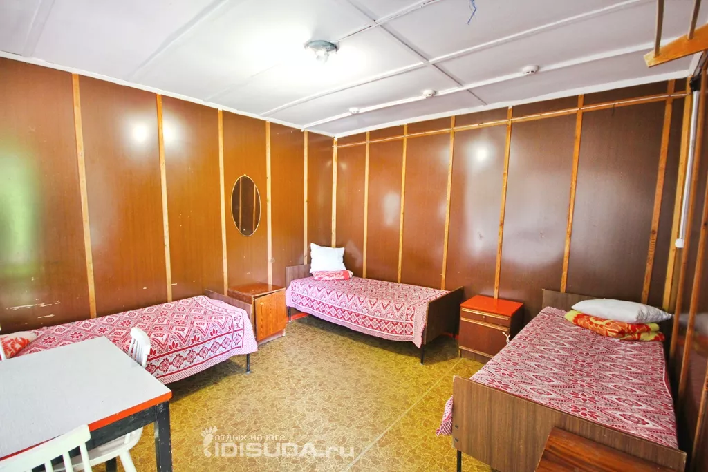 2-4-х местный. Каменный корпус санузел и холодильник на этаже. База отдыха «Скала Парус»     . Прасковеевка 2-4-х местный. Каменный корпус санузел и холодильник на этаже. База отдыха «Скала Парус»     . Прасковеевка