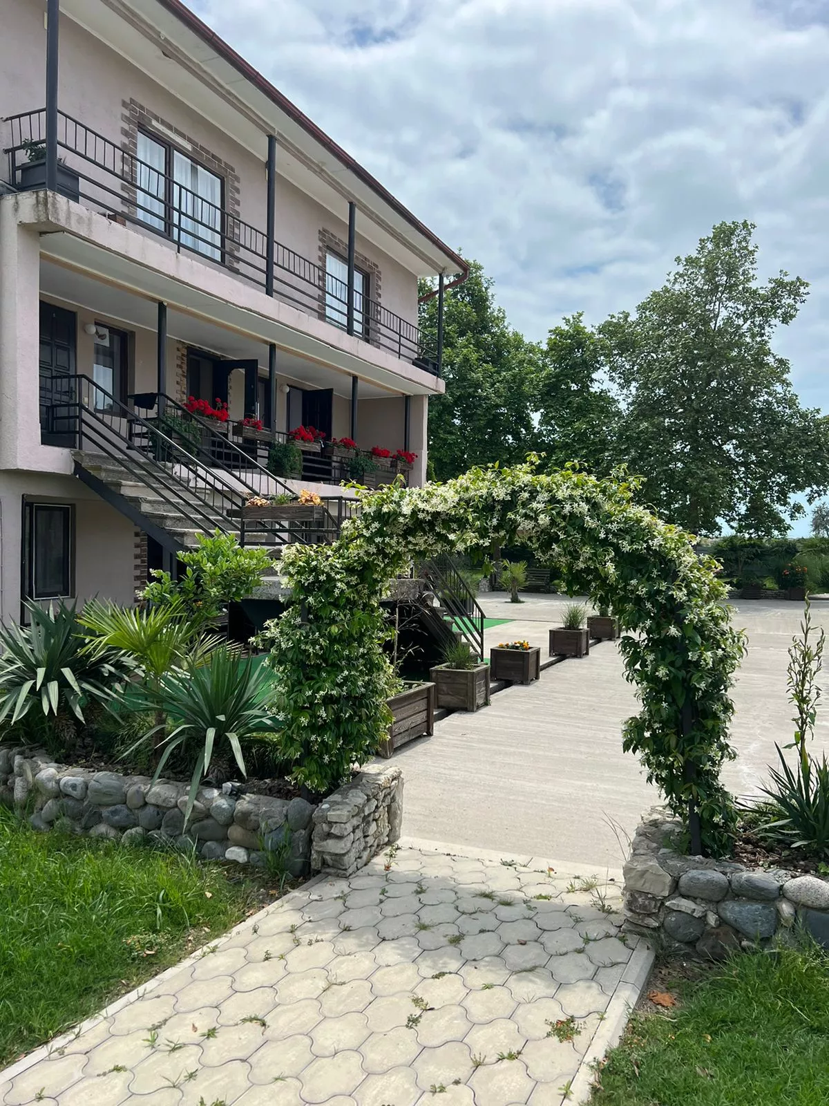 . База отдыха "Скурча". Сухум