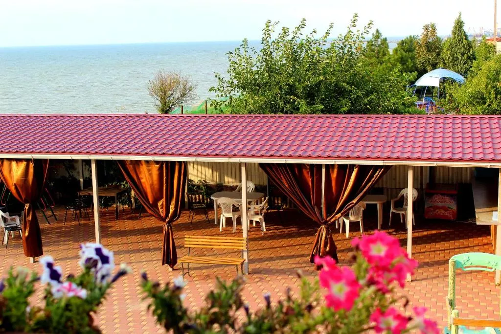 . Гостиница Приморская. Ейск