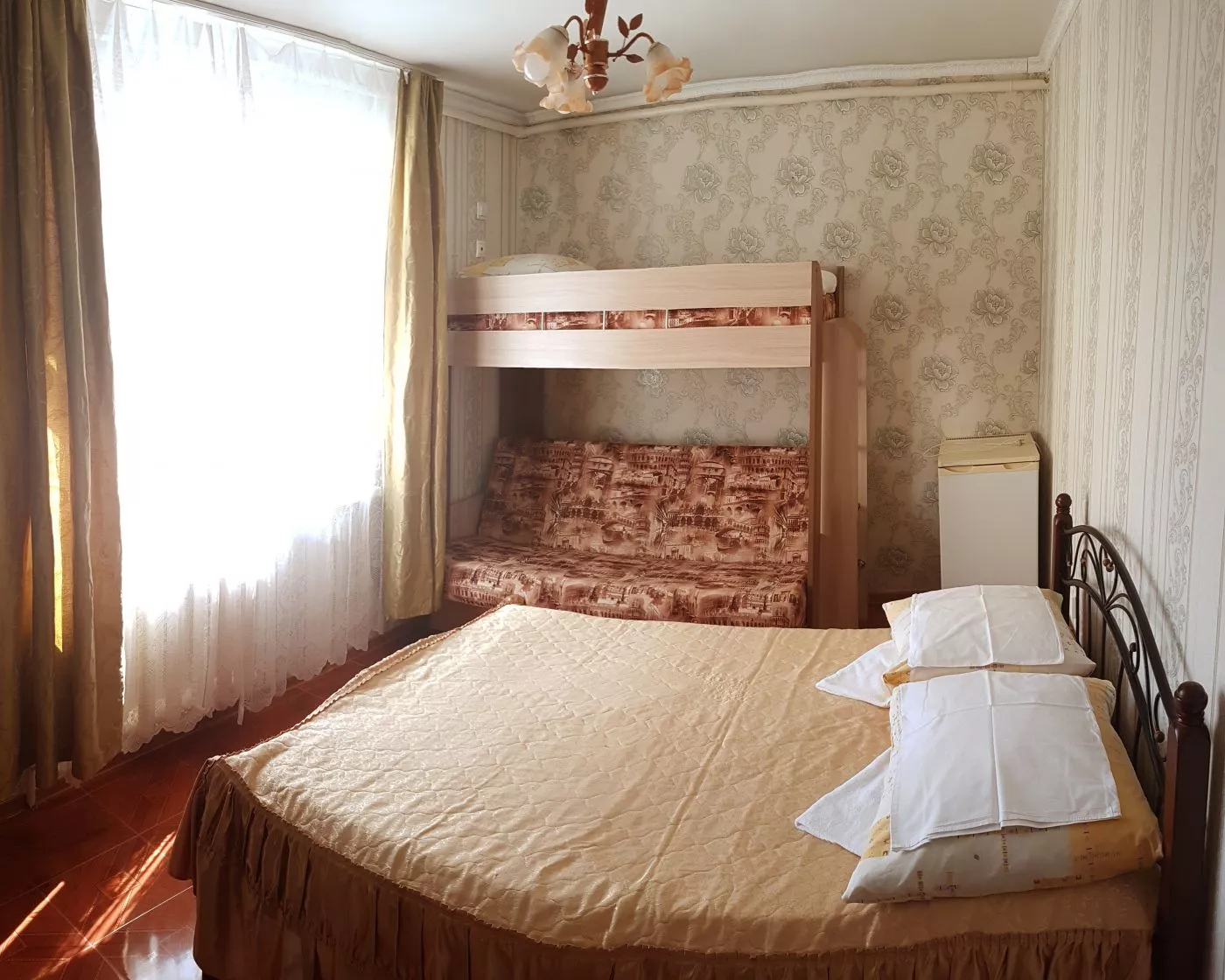 . Гостевой дом Жанетт". Адлер