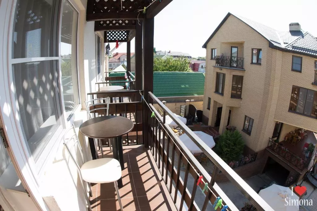 3-х местный номер . Гостевой дом "Симона". Витязево 3-х местный номер . Гостевой дом "Симона". Витязево