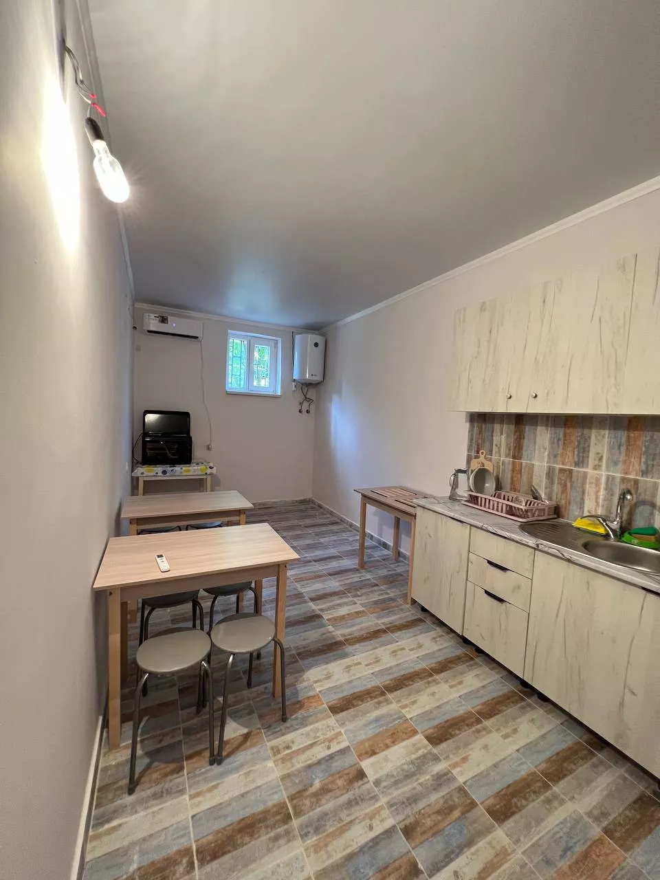 . Гостевой дом Amira. Сухум