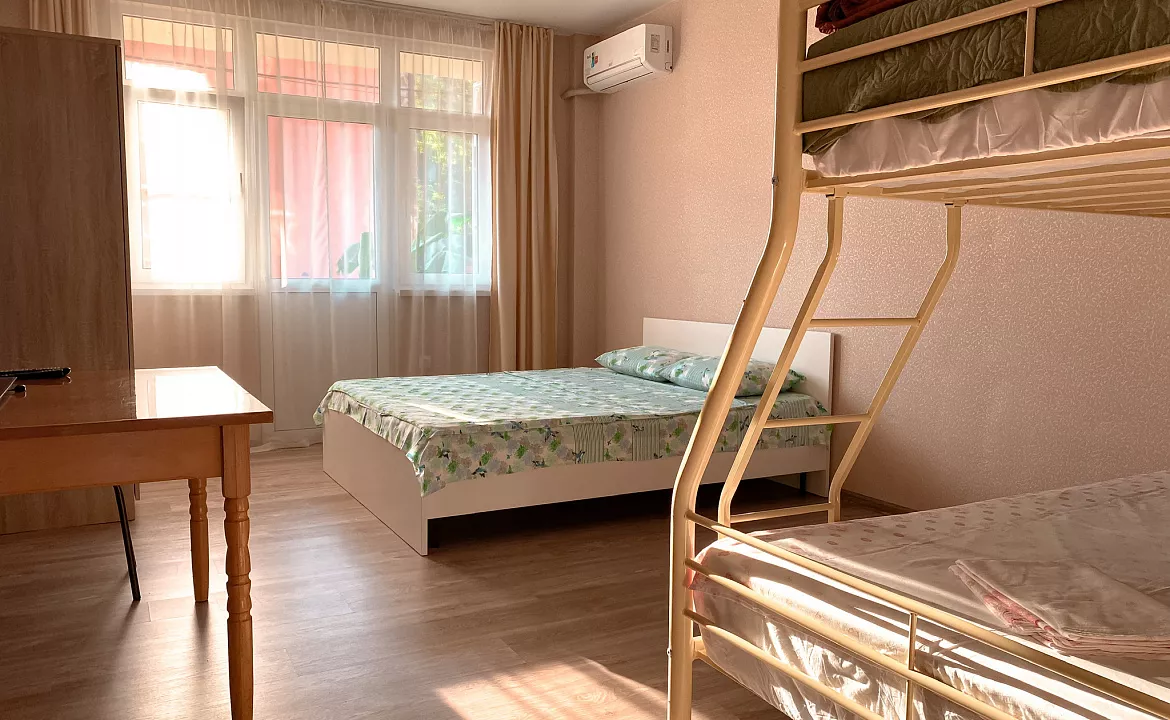 «Эконом» с балконом. Гостевой дом "АкваКавказ". Лоо «Эконом» с балконом. Гостевой дом "АкваКавказ". Лоо