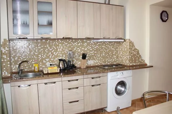 Номера со своим двориком. Отель Кайрос. Кореиз