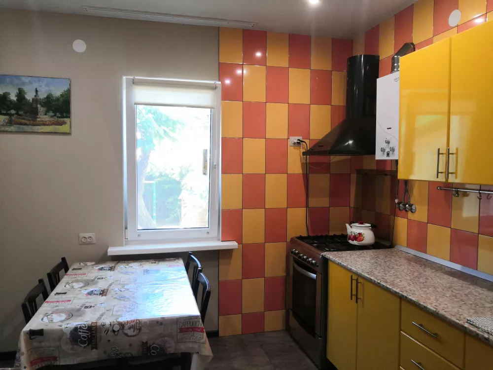 . Гостевой дом "VineHouse". Вишневка