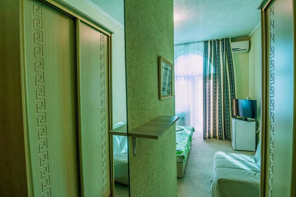 . Гостевой дом "ОЛЬГА" - Адлер. Адлер