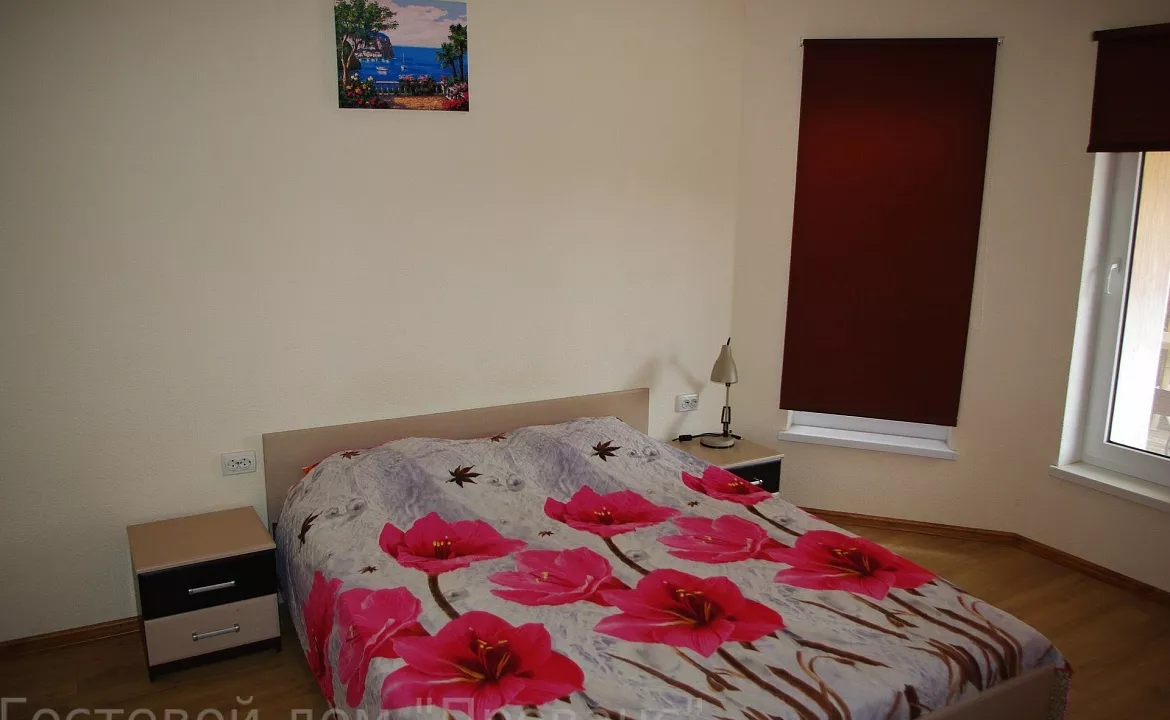 Крымский дворик 20. Гостевой дом «ПРОВАНС». Витино