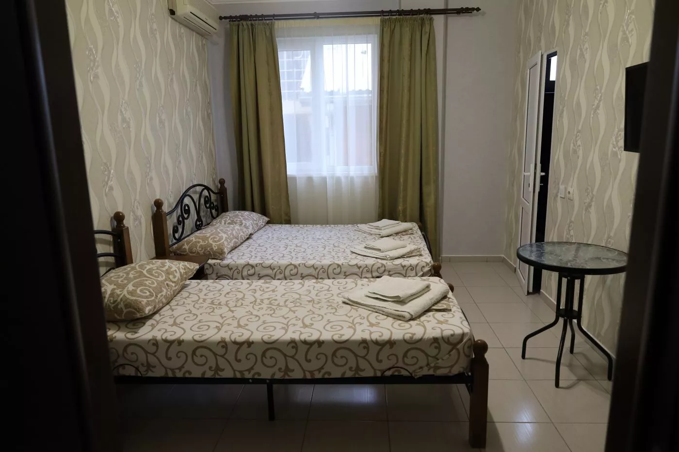 . Гостевой дом "Семья" - Геленджик. Геленджик