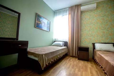 3-х местный номер Стандарт. Гостевой дом "Лолита". Адлер