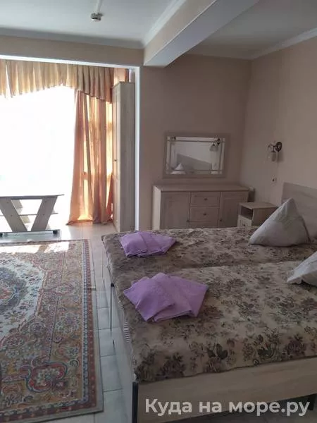 Трехкомнатный номер повышенной комфортности. Гостевой дом "Ставрополье". Гостевые дома в Лазаревском Трехкомнатный номер повышенной комфортности. Гостевой дом "Ставрополье". Гостевые дома в Лазаревском